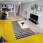 Otto Loft Premium Hotel