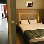 Otto Loft Premium Hotel