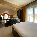 Otto Loft Premium Hotel 3*