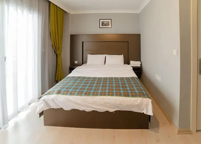 Otto Loft Premium מלון