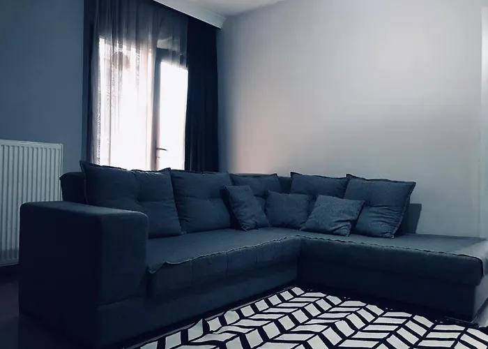 Otto Loft Premium מלון